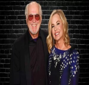 The Woman Behind Jimmy Buffett: Margie Washichek’s Untold Story